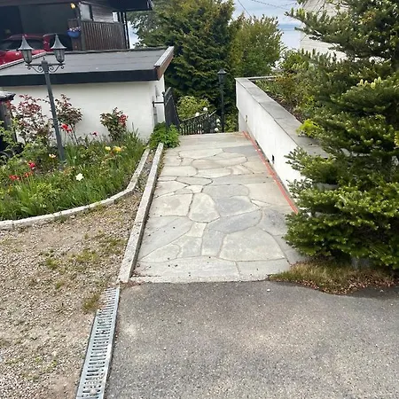 With1 Bedroom Separate Living With A Sofa Bed And A Tiny Kitchen A Bathroom Located In Nordstrand Near By The Sea For 3 Guests With A Garden And Grill With Sea View Just Outside The Daire *
