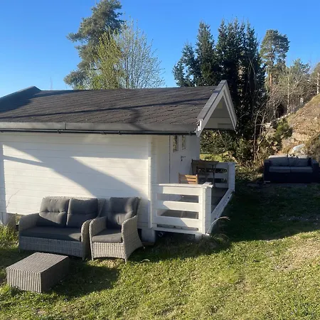 Seaside Retreat: Nordstrand With Garden And Oslo