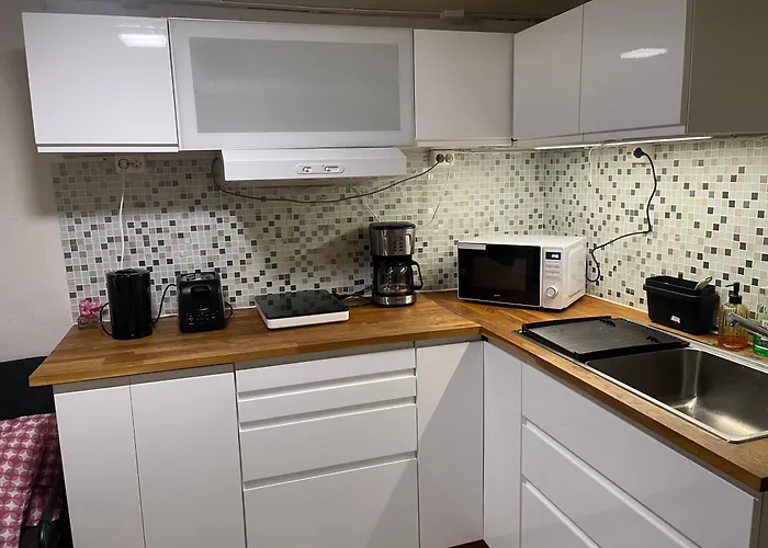 With1 Bedroom Separate Living With A Sofa Bed And A Tiny Kitchen A Bathroom Located In Nordstrand Near By The Sea For 3 Guests With A Garden And Grill With Sea View Just Outside The * Oslo